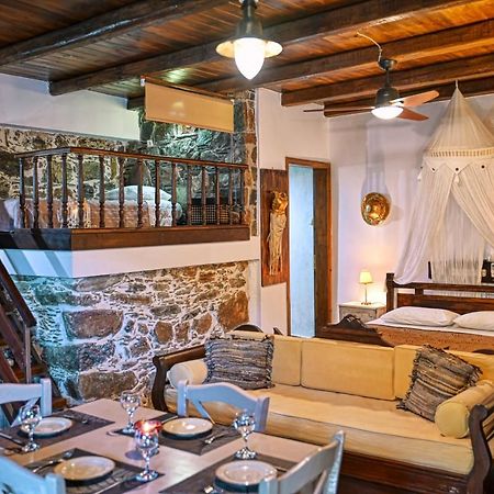 "Pefkopetro" Traditional House Keramotí Kültér fotó